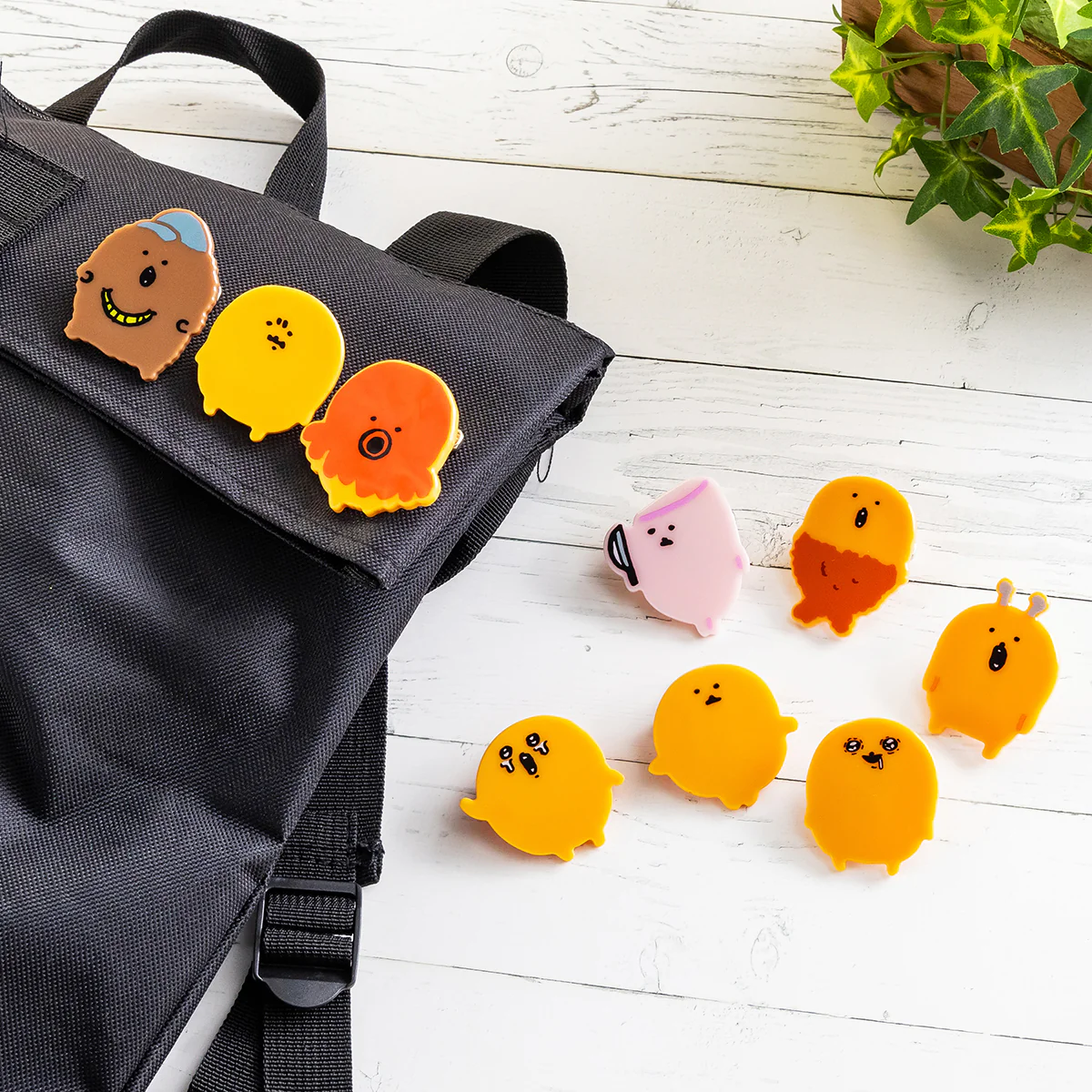 ナガノキャラクターズ ダイカットアクリルバッジ（もぐらコロッケ 宇宙人） - Image 4